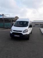 9-Sitzer: z.B. Ford Transit 9-Sitzer: z.B. Ford Transit